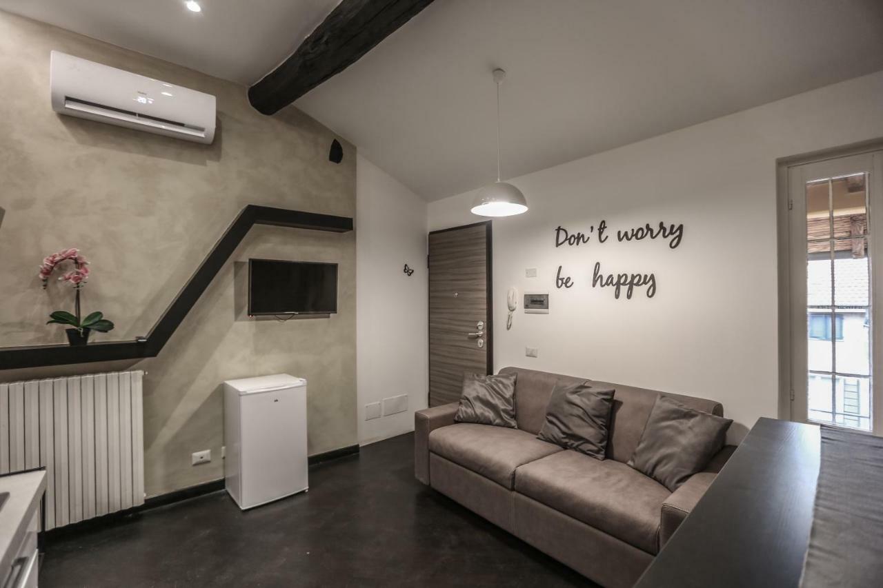 Stylish Apartment Near Duomo Milaan Buitenkant foto